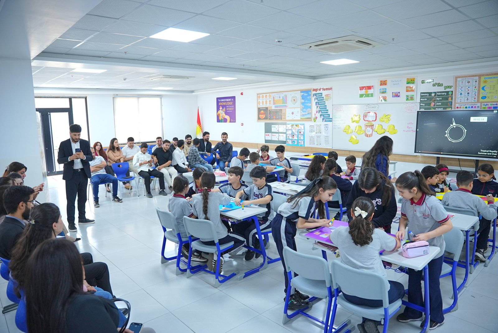 Grade 5 English Open Lesson Welcomes Lebanese French University Students
